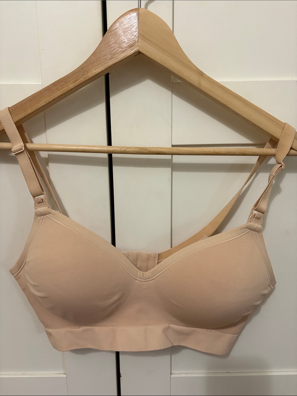 Bravado Seamless Nude/Beige Wireless Nursing Bra Plunge neckline